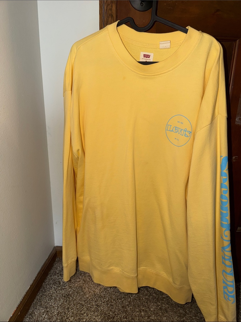 Levi's Yellow Crewneck Sweatshirt with Blue Logo